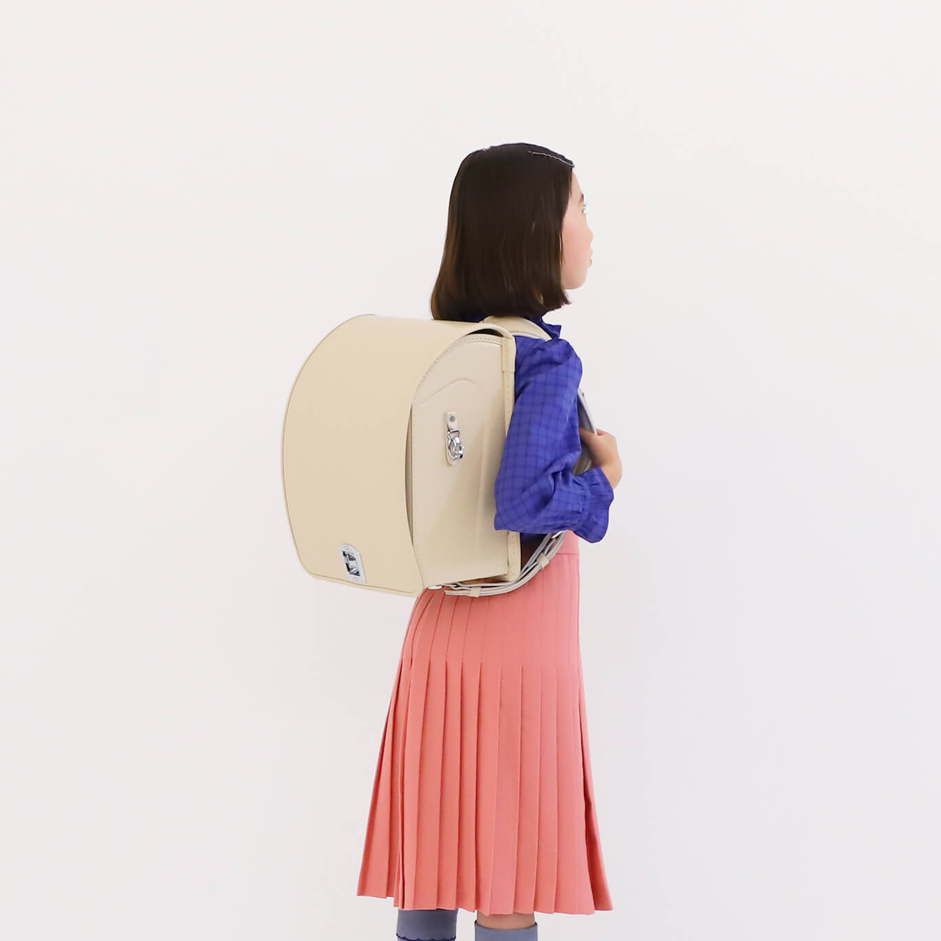 ふわふわ｜ataraは、子どものきもちのリズムを色で表現したランドセル